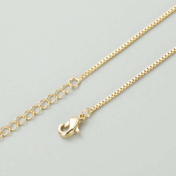 Gold Cross Micro-inlaid Zircon Pendant Necklace - Picture 2 of 2